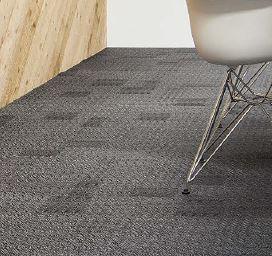 Vinyl flooring