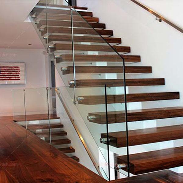 Fixpoint glass railings