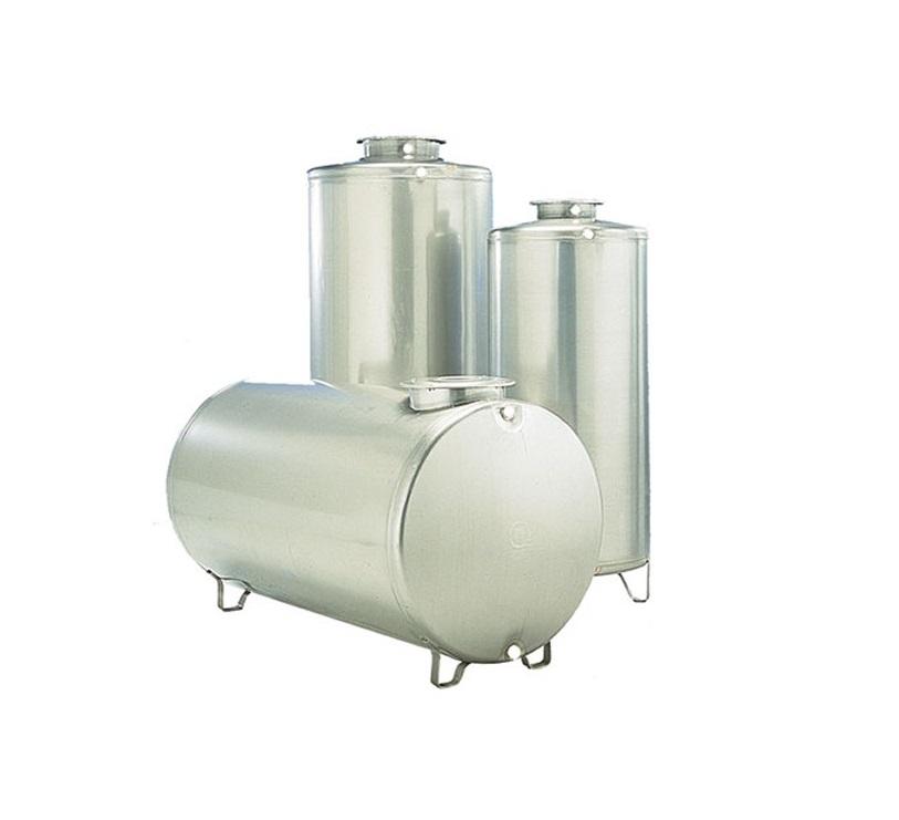 Water storage tank