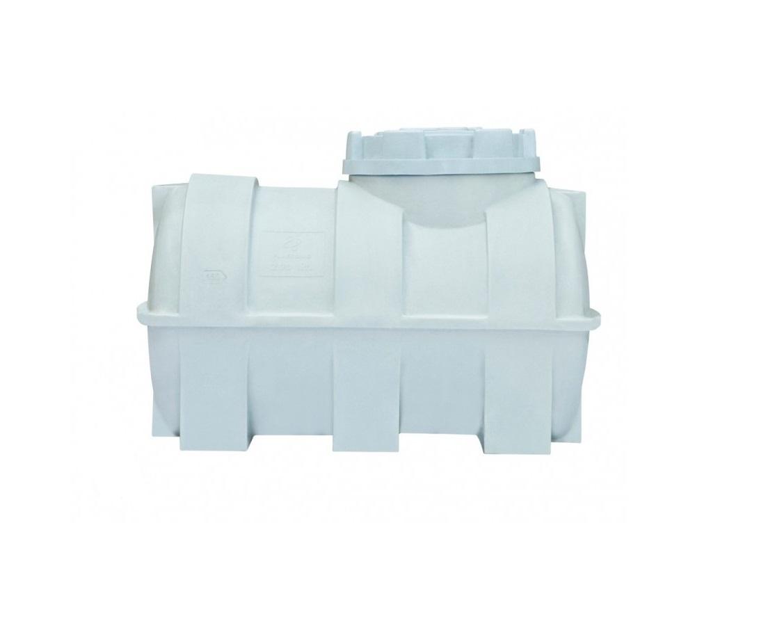 Three-layer plastic tank