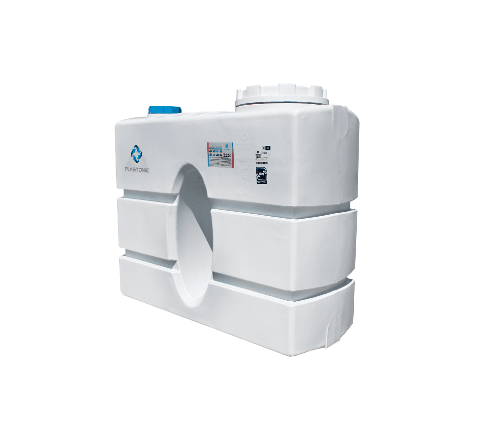 Three-layer cubic water tank