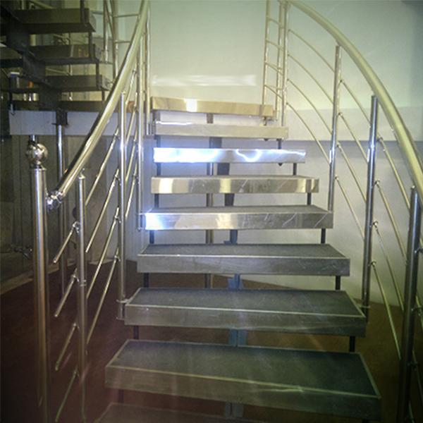 Steel prefabricated stairs