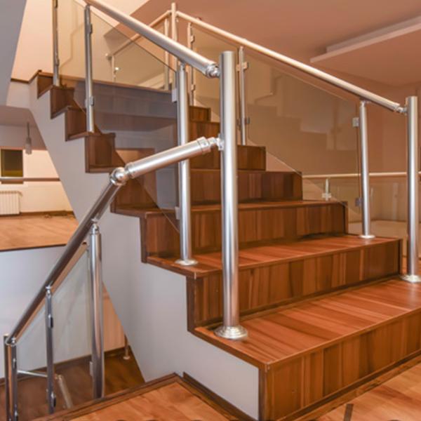 Glass railings with profiles