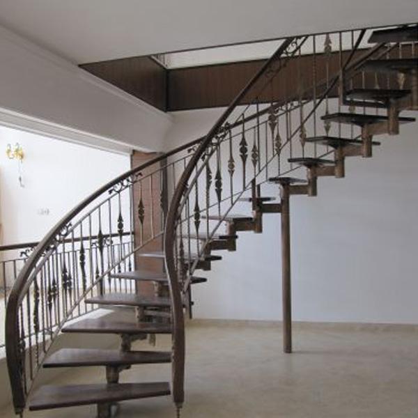 Prefabricated iron stairs with wooden floors