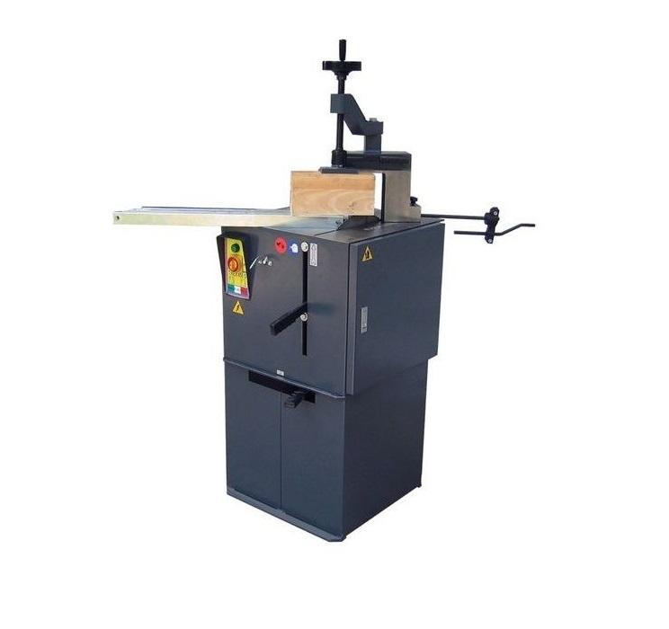 Aluminum cutting machine