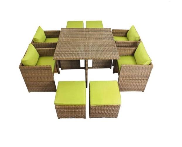 Victoria wicker table and chair set