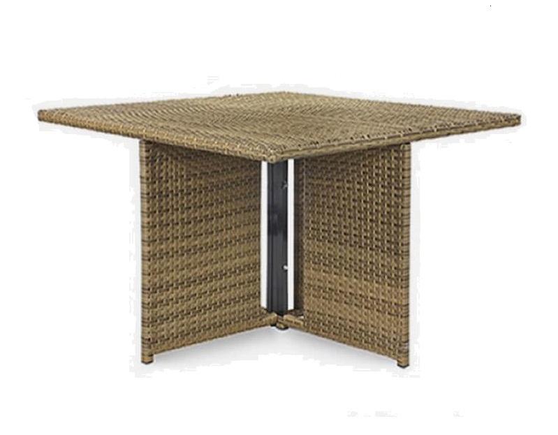 Victoria wicker bar table