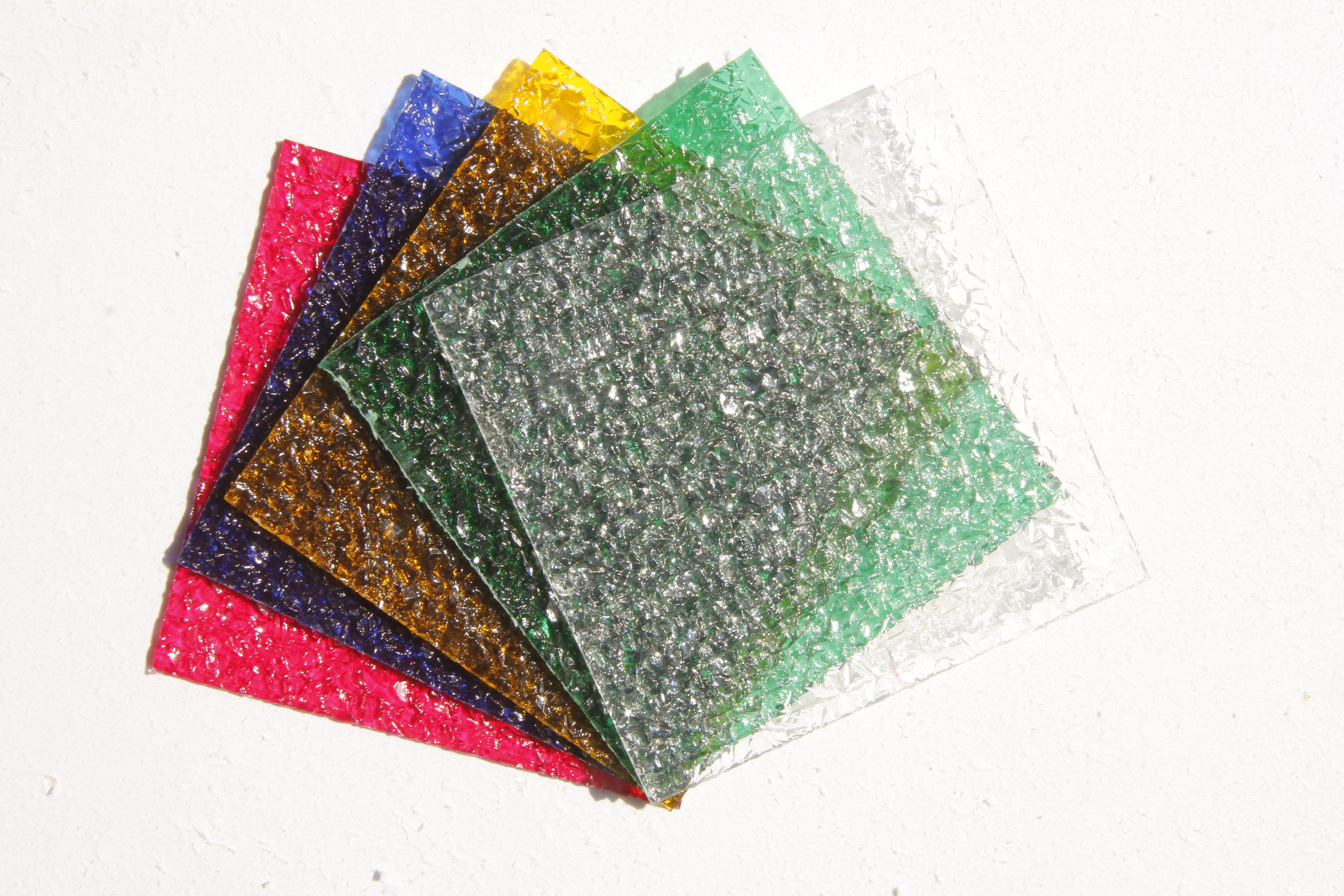 Simple - colored - patterned crystals